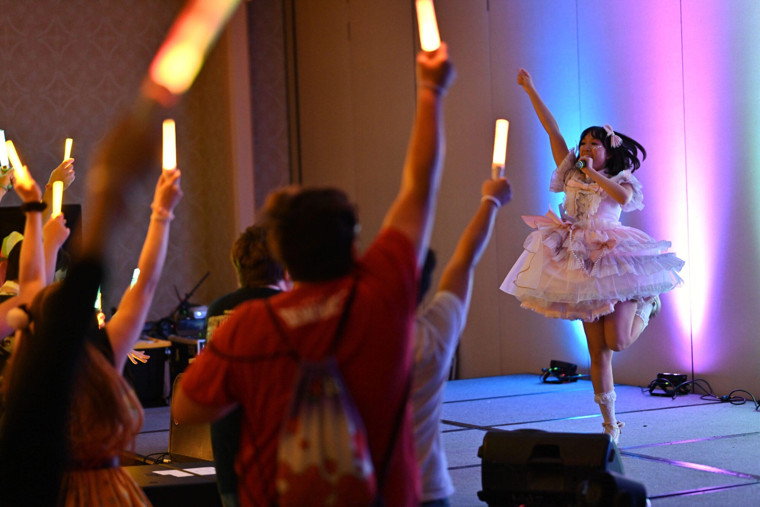 https://cdn.indiemusicreviews.net/images/a-dazzling-and-heartfelt-musical-fairytale-rising-artist-phoebe-chan-empowers-audiences-with-unique-new-release.jpg