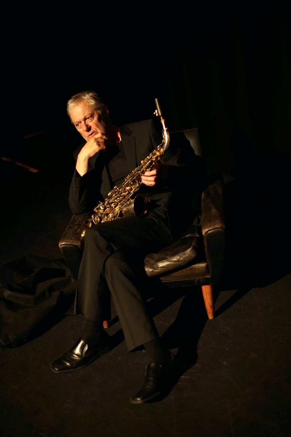 https://cdn.indiemusicreviews.net/images/a-magnificent-contemporary-jazz-orchestra-with-engaging-and-charming-melodies-tolvan-big-band-delivers-with-striking-new-album-2.jpg