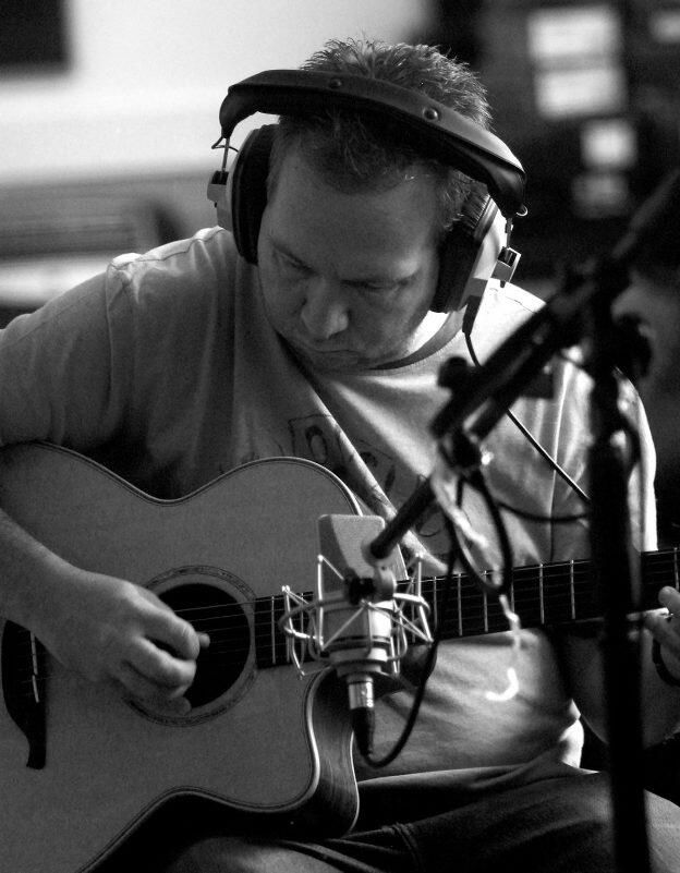 https://cdn.indiemusicreviews.net/images/acoustical-thrills-with-multiple-collaborations.jpg