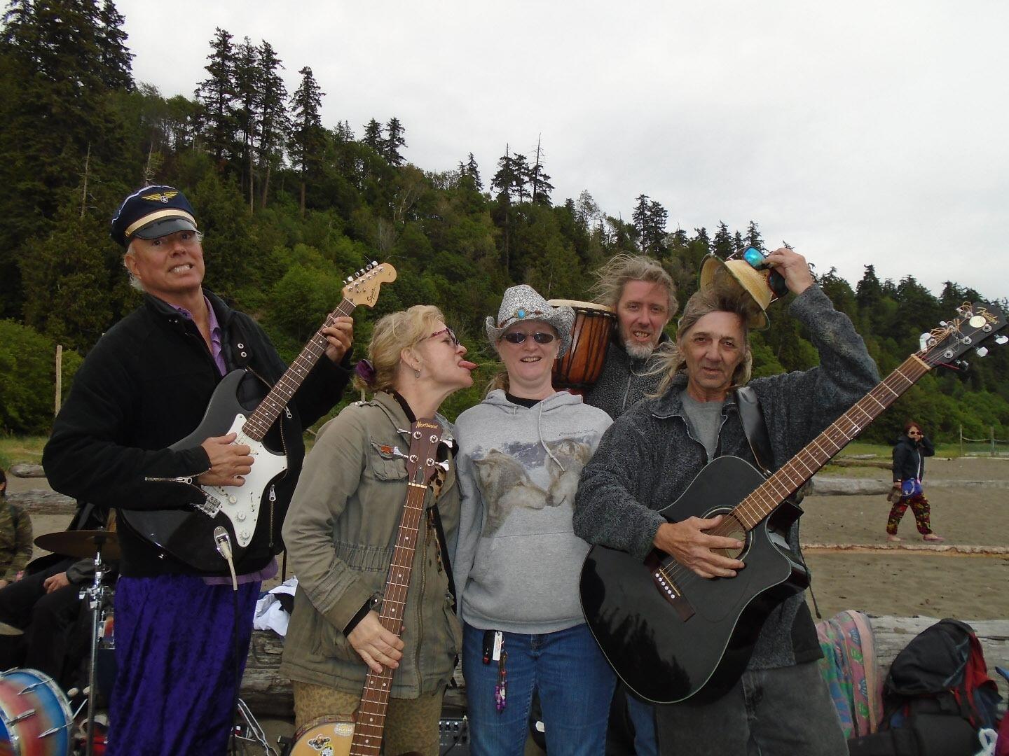 https://cdn.indiemusicreviews.net/images/ages-2020-inducted-into-hall-of-fame.jpg