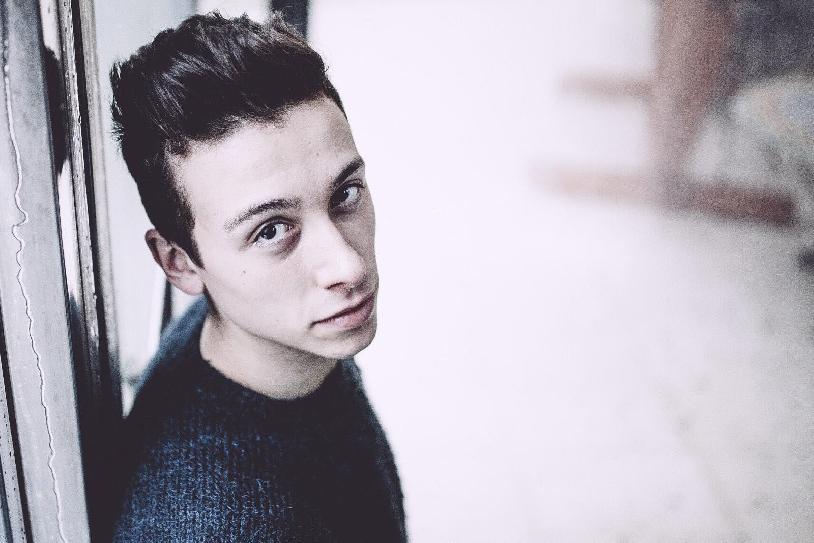https://cdn.indiemusicreviews.net/images/alessandro-coli-i-betcha.jpg