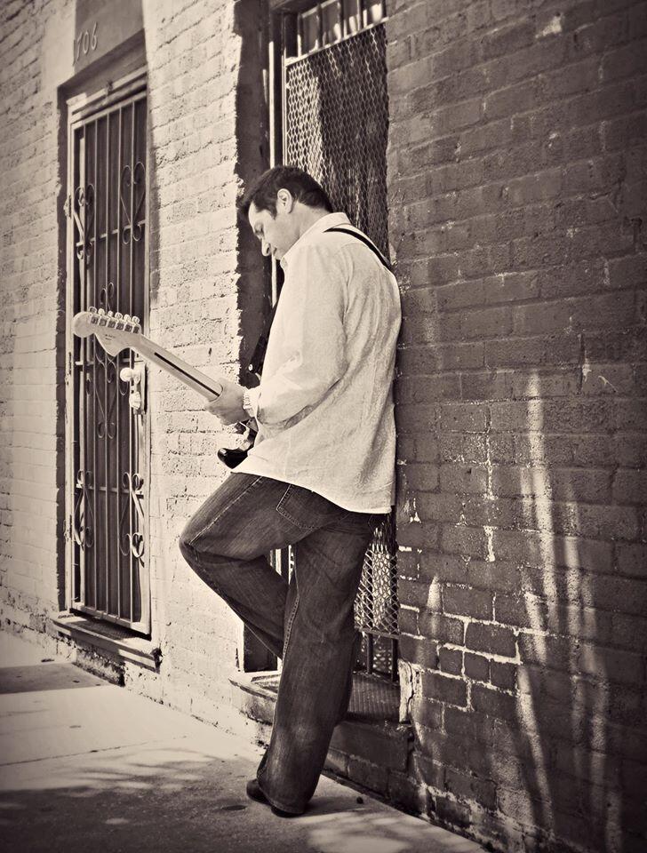 https://cdn.indiemusicreviews.net/images/alex-lopez-slowdown.jpg