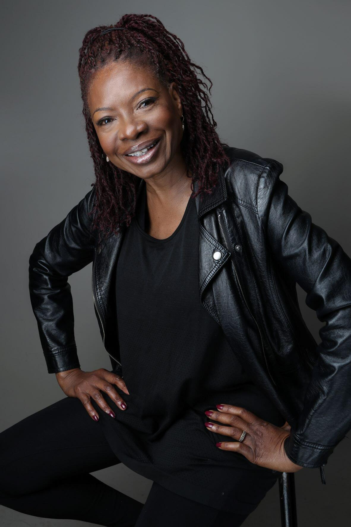 https://cdn.indiemusicreviews.net/images/an-inspiring-singer-phenomenal-songwriter-and-loving-great-grandmother-e-fashawn-washington-unveils-stunning-rb.jpg