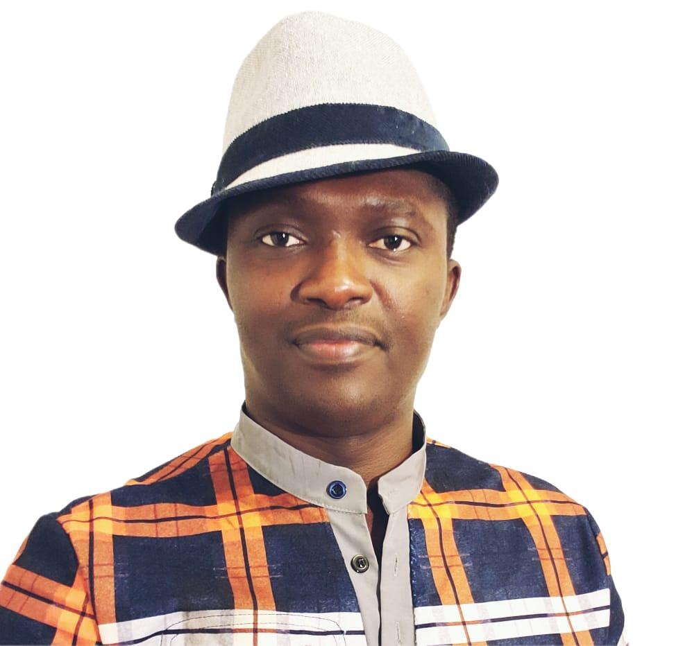 https://cdn.indiemusicreviews.net/images/artistesandlyrics-com-brings-a-one-of-a-kind-platform-to-give-back-to-the-world-through-kunle-majors-record-label-abikeyin-classic-productions.jpg