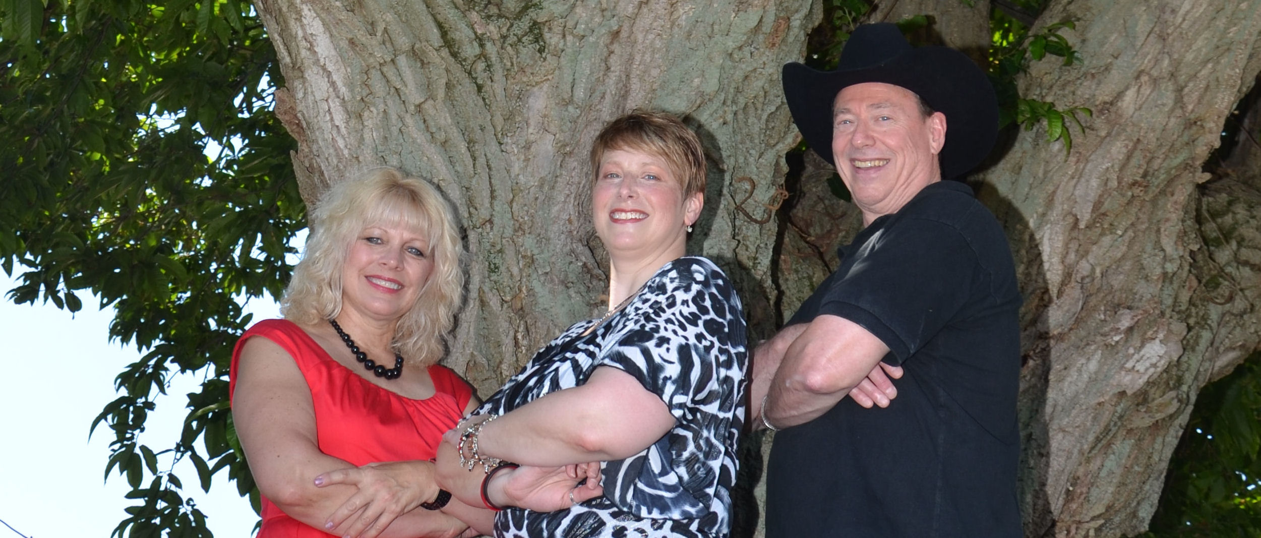 https://cdn.indiemusicreviews.net/images/b9-fates-music-on-a-mission.jpg