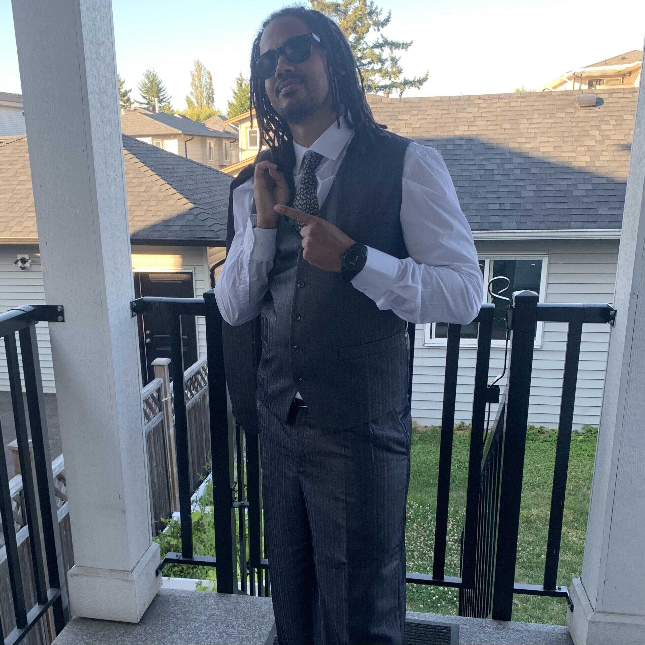 https://cdn.indiemusicreviews.net/images/best-hip-hop-and-reggae-artist-of-this-era-presenting-to-the-masses-don-krookshank.jpg