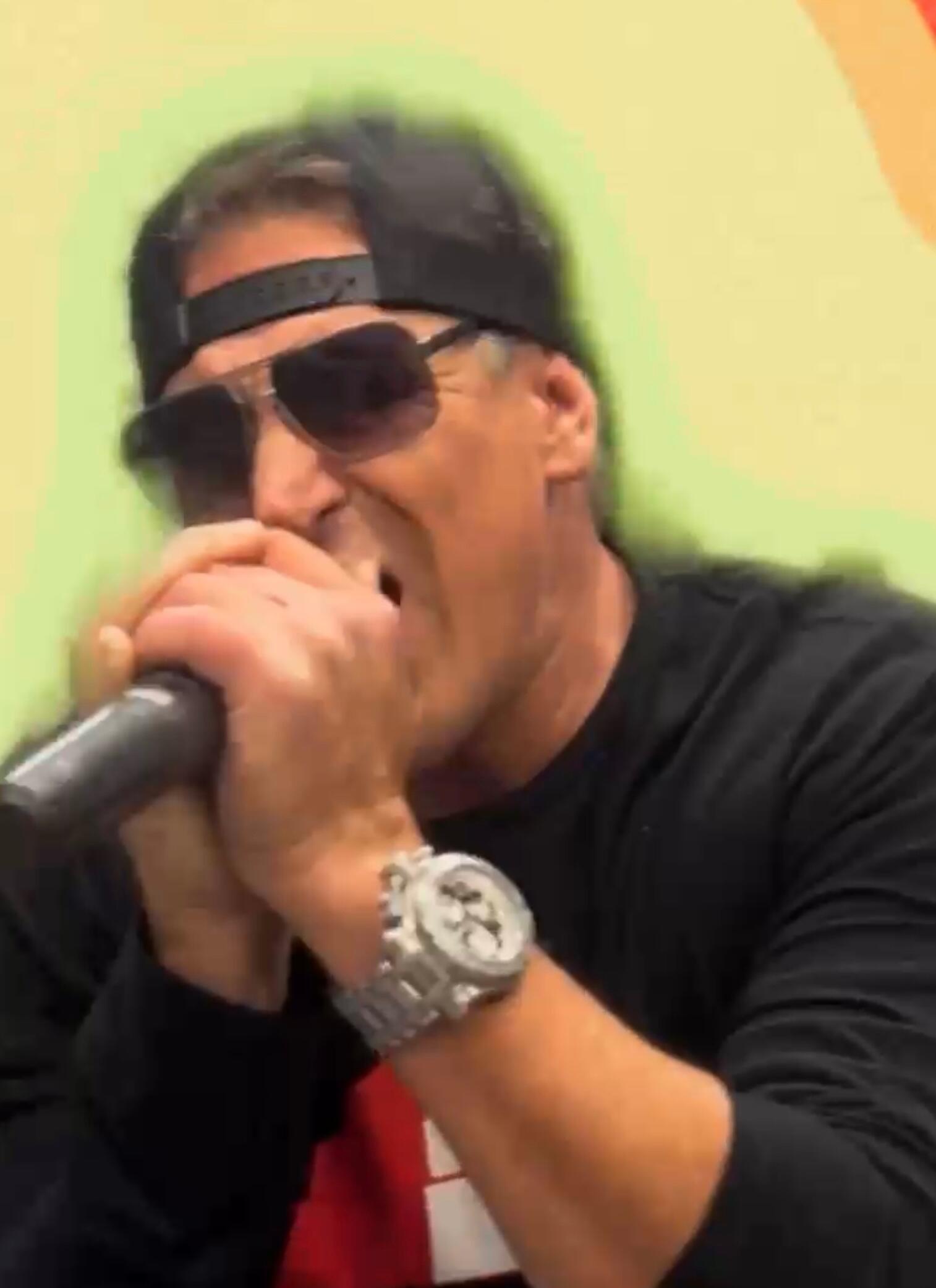 https://cdn.indiemusicreviews.net/images/blending-so-cal-rock-with-a-funk-ska-twist-anthony-cardella-unleashes-infectious-new-single-10-seconds-to-love.jpg