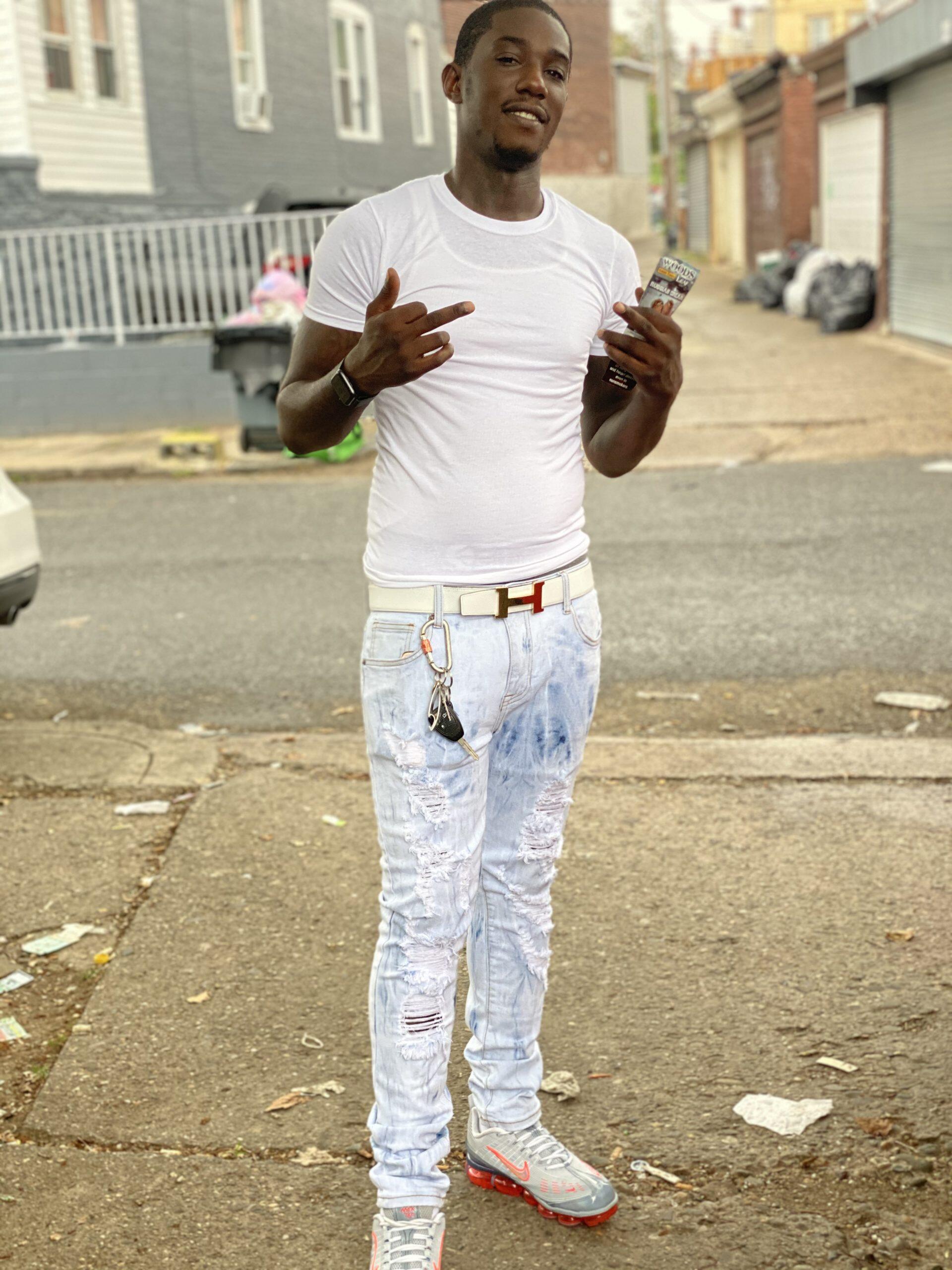 https://cdn.indiemusicreviews.net/images/catchy-and-enlivening-pop-hip-hop-and-rap-rhythms-jamaican-sensation-jamake-set-to-soar-with-dynamic-musical-compositions.jpg