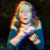 https://cdn.indiemusicreviews.net/images/charleesas-soulful-dynamo-of-electro-pop-launching-onto-the-dance-floor.jpg