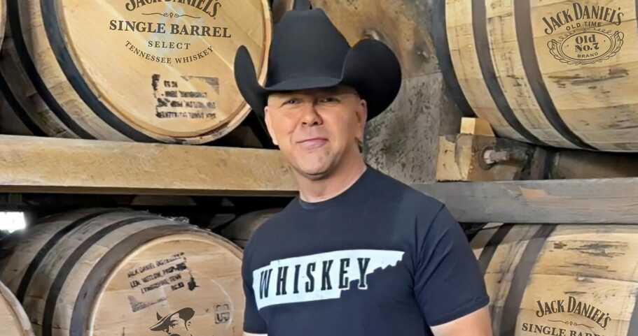 https://cdn.indiemusicreviews.net/images/chris-chitsey-releases-new-music.png