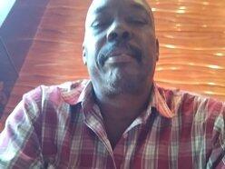https://cdn.indiemusicreviews.net/images/composing-compelling-hip-hop-and-rnb-tunes-introducing-to-the-world-dj-magicmike-spud.jpg