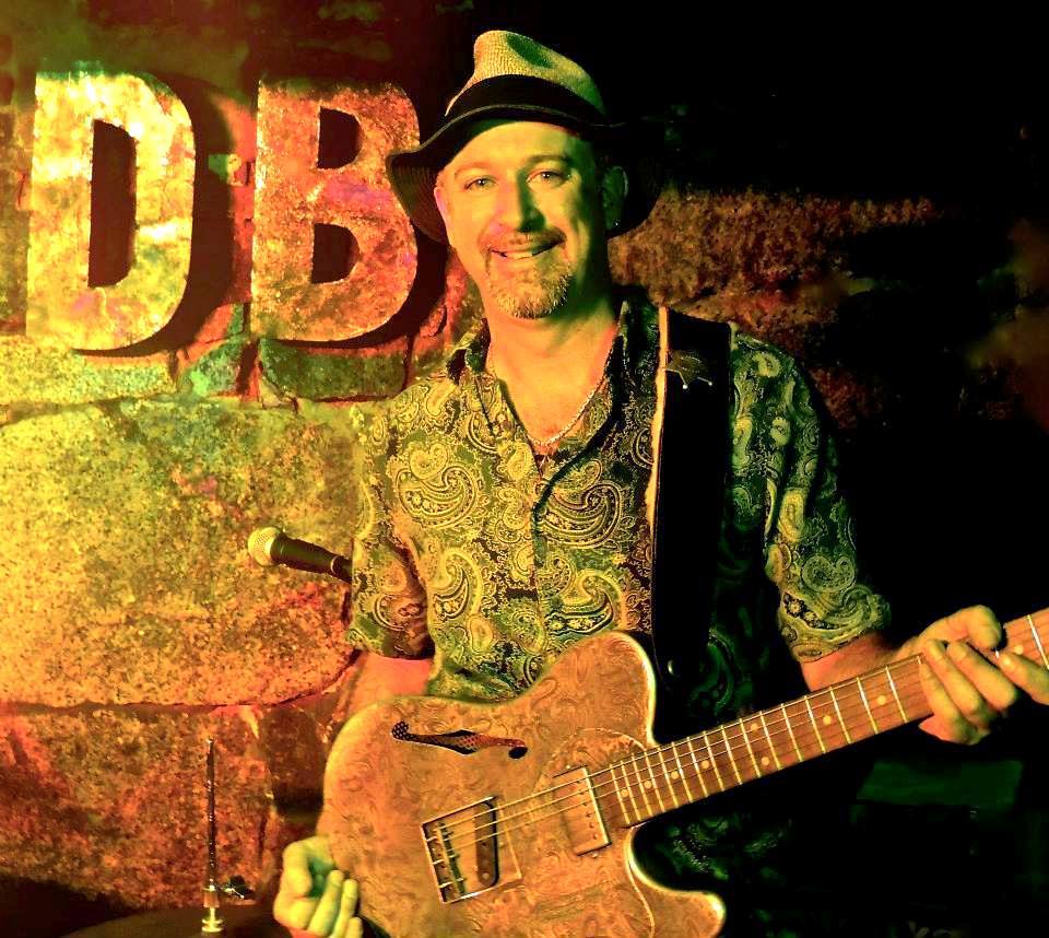 https://cdn.indiemusicreviews.net/images/dave-bailin-and-the-bailouts.jpg