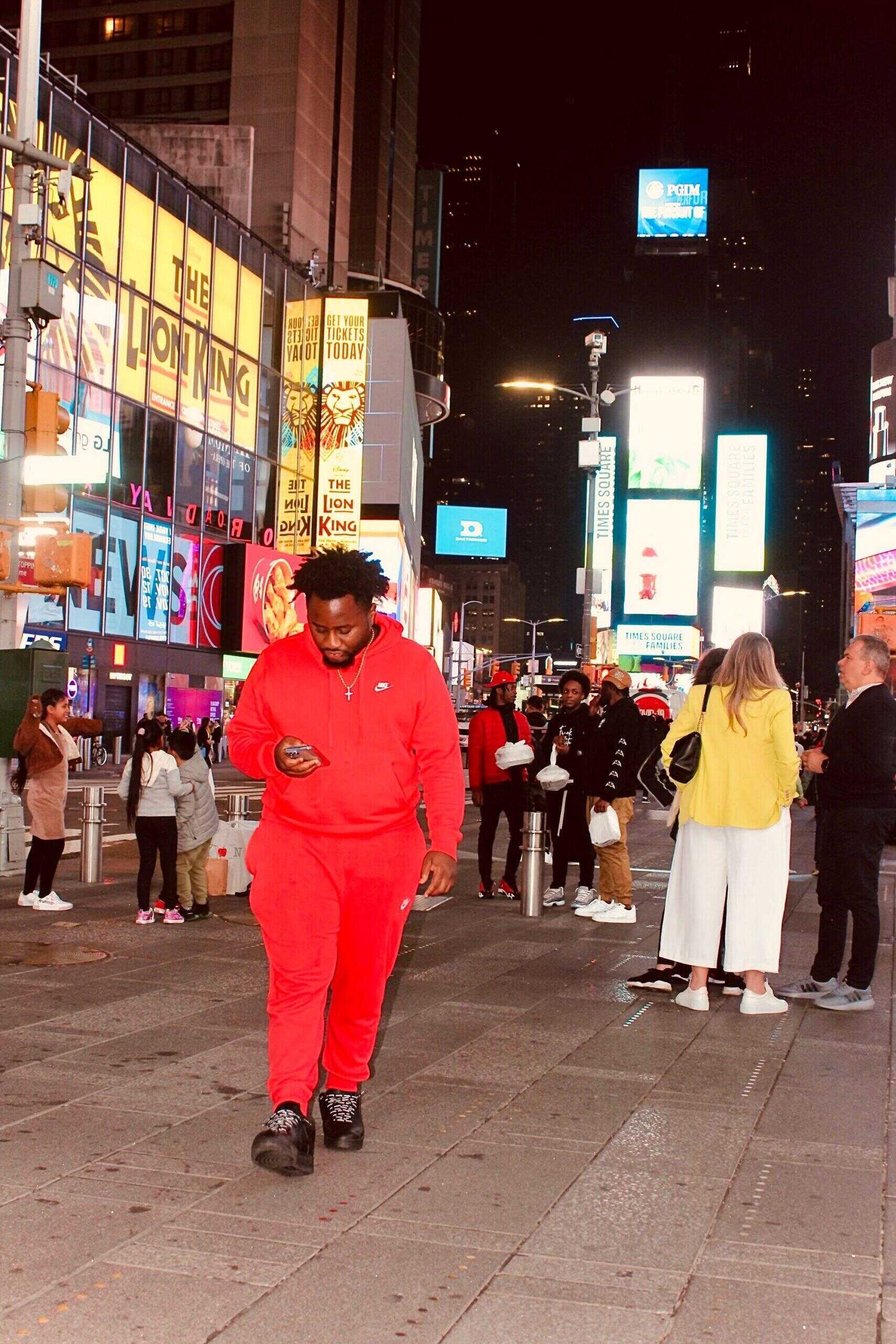 https://cdn.indiemusicreviews.net/images/embracing-an-honest-and-moving-style-with-hip-hop-up-and-coming-singer-songwriter-drewskiana-stuns-with-new-single-2.jpg