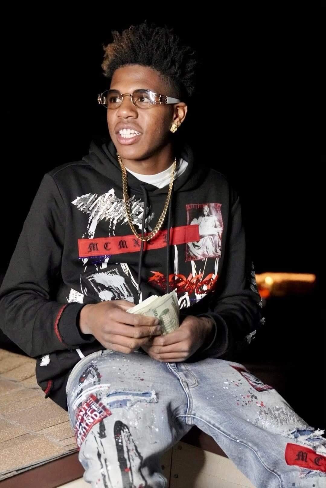 https://cdn.indiemusicreviews.net/images/enjoying-the-journey-to-success-with-intoxicating-hip-hop-beats-rising-artist-amkessee-unveils-new-single.jpg