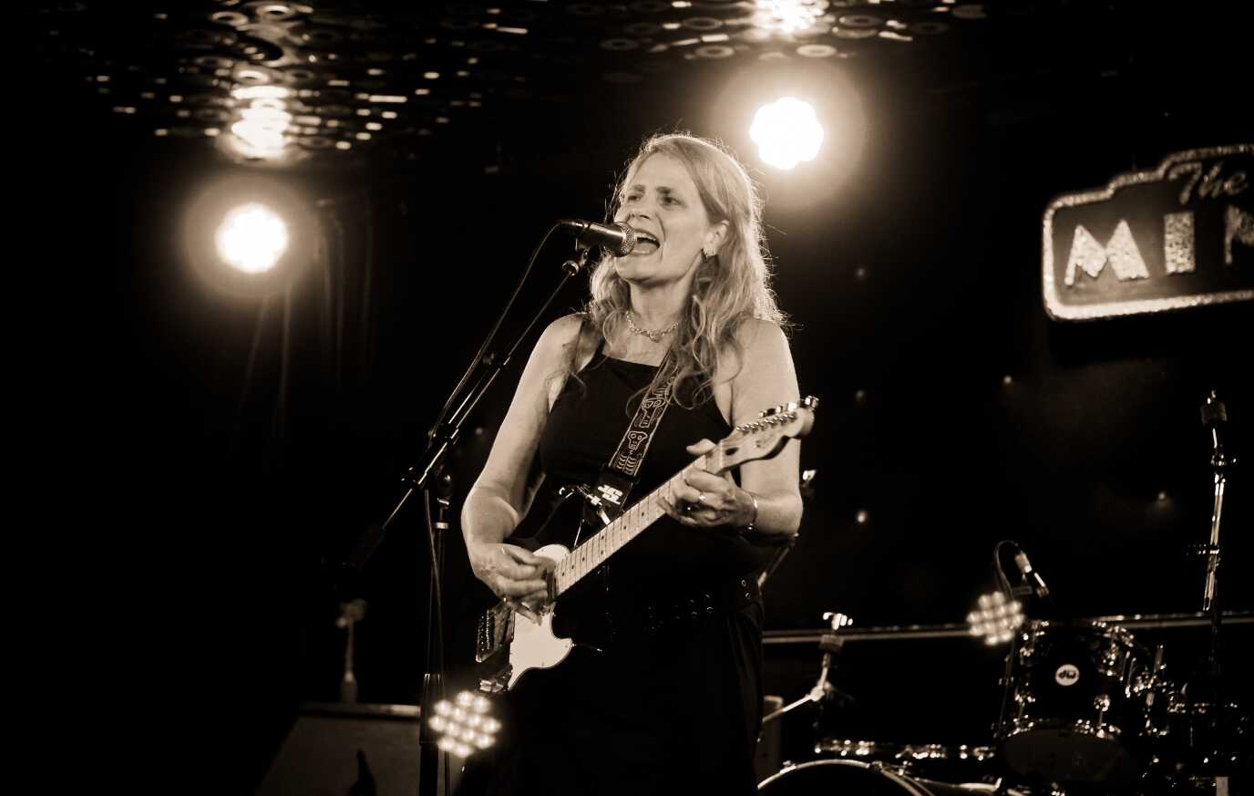 https://cdn.indiemusicreviews.net/images/exclusive-interview-with-hannah-jidson.png