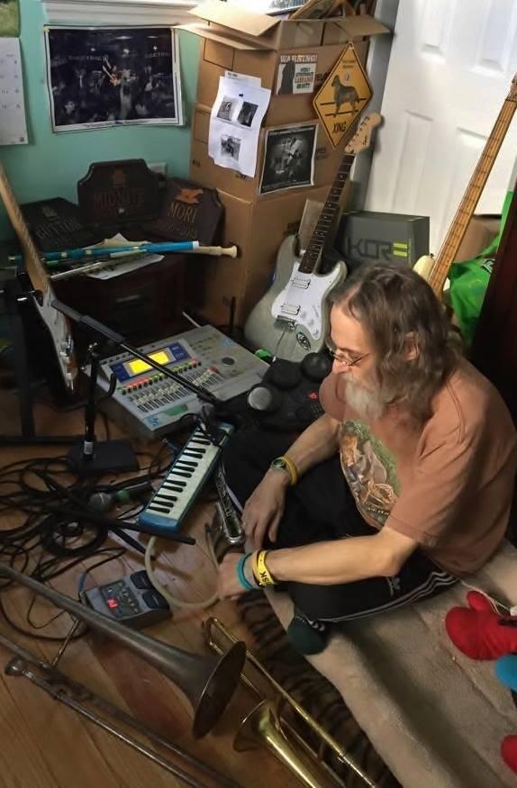 https://cdn.indiemusicreviews.net/images/exploding-punk-metal-and-marching-band-fusion-onto-the-musical-soundscape-of-his-new-record-steve-lieberman-the-gangsta-rabbi-dispels-newer-dimensions-in-his-latest-record-2.jpg