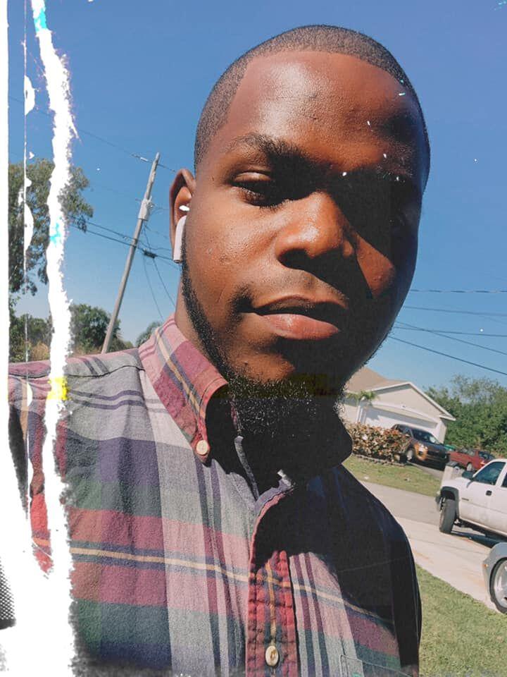 https://cdn.indiemusicreviews.net/images/florida-artist-yovngplug-is-in-a-lane-of-his-own.jpg