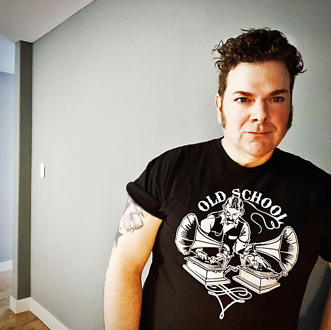 https://cdn.indiemusicreviews.net/images/gerg-hoy-is-back-with-highway-101.jpg