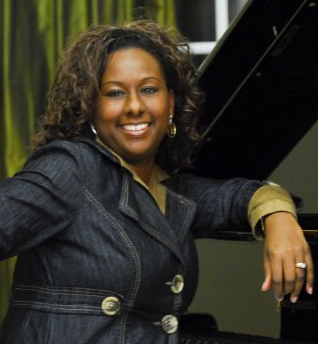 https://cdn.indiemusicreviews.net/images/getting-gospel-with-regina-peten.png