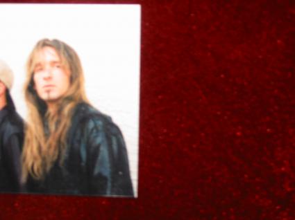 https://cdn.indiemusicreviews.net/images/going-back-with-derelict-miser.jpg