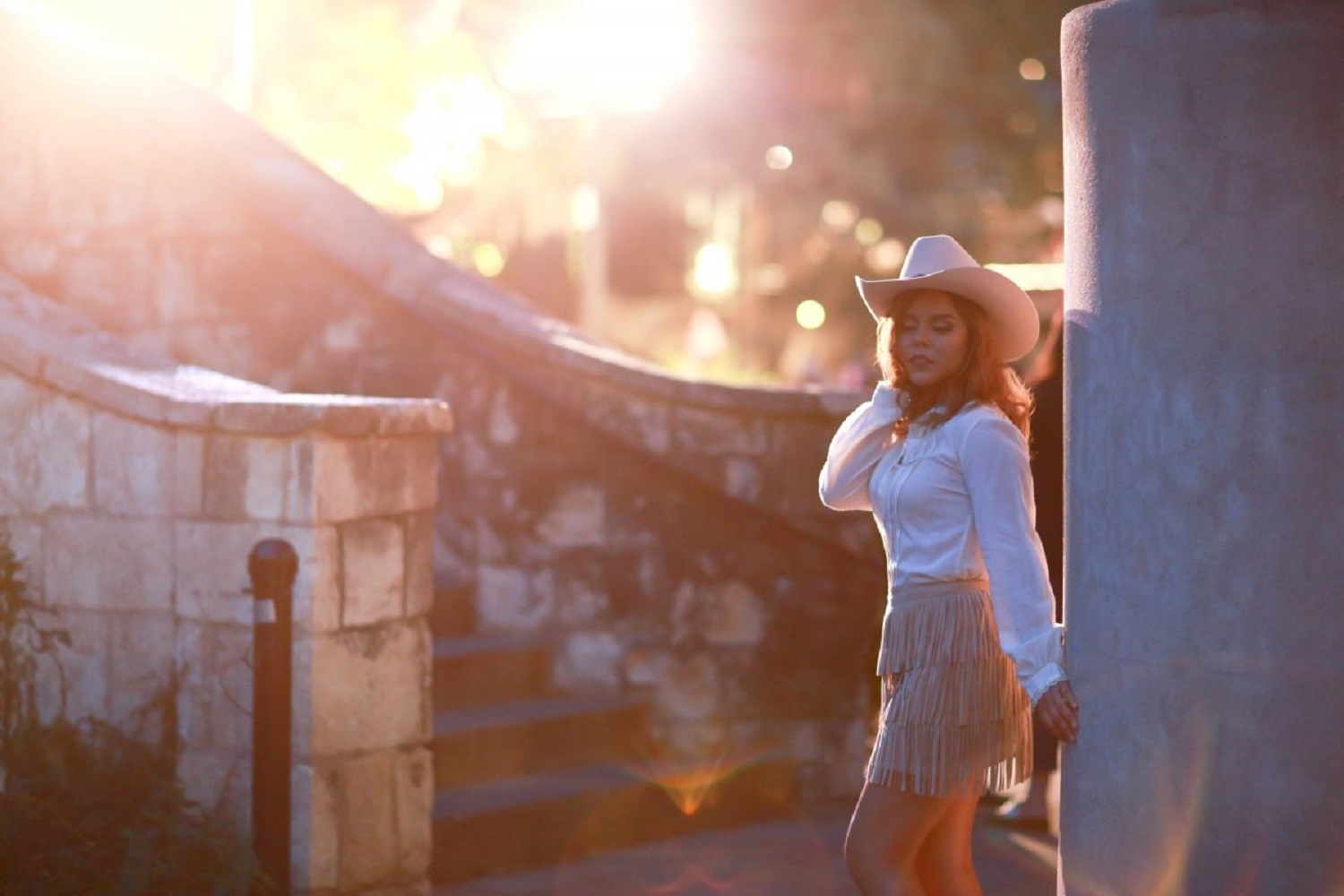 https://cdn.indiemusicreviews.net/images/good-at-goodbye-by-madelyn-victoria.jpg
