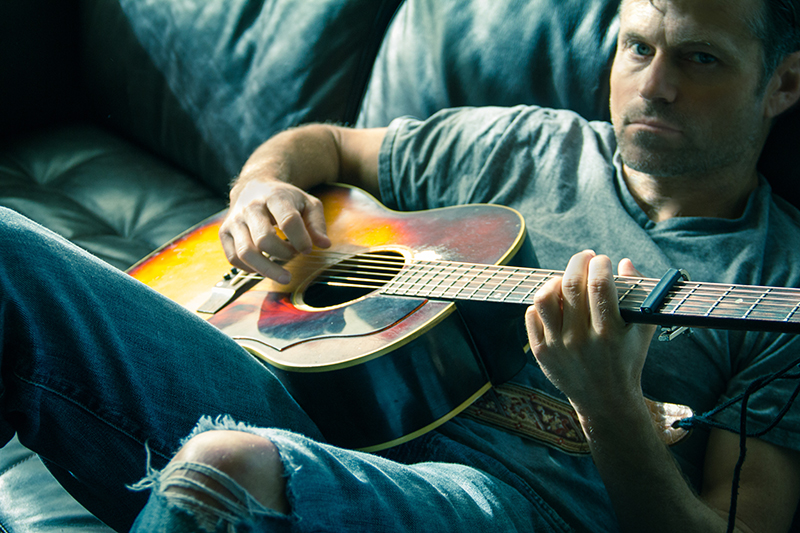 https://cdn.indiemusicreviews.net/images/halfway-by-alex-woodard.jpg