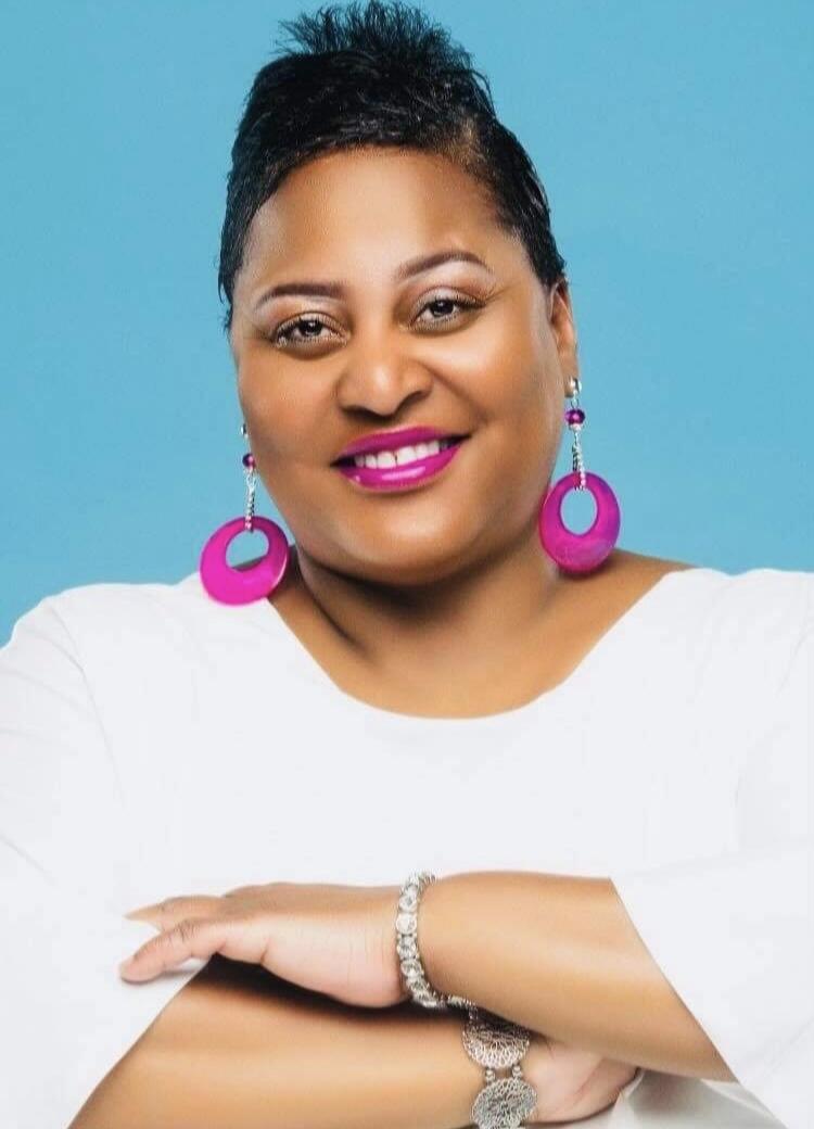 https://cdn.indiemusicreviews.net/images/healing-peoples-souls-by-making-powerful-and-spiritual-music-this-is-psalmist-deanna-dixon.jpg