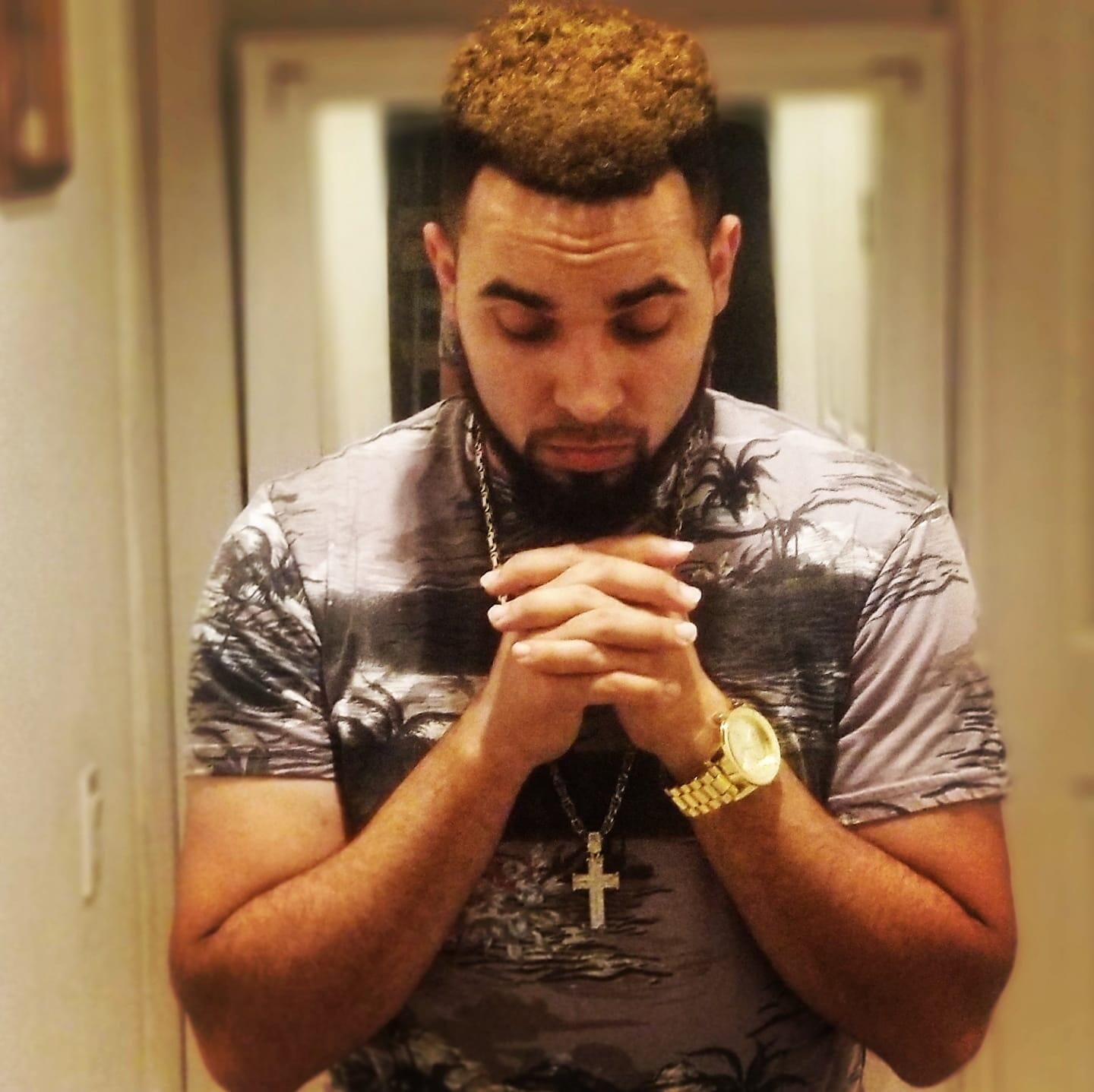 https://cdn.indiemusicreviews.net/images/hip-hop-fans-are-in-for-a-treat-rising-star-tkoboi-redefines-the-standards-of-hip-hop-music.jpg
