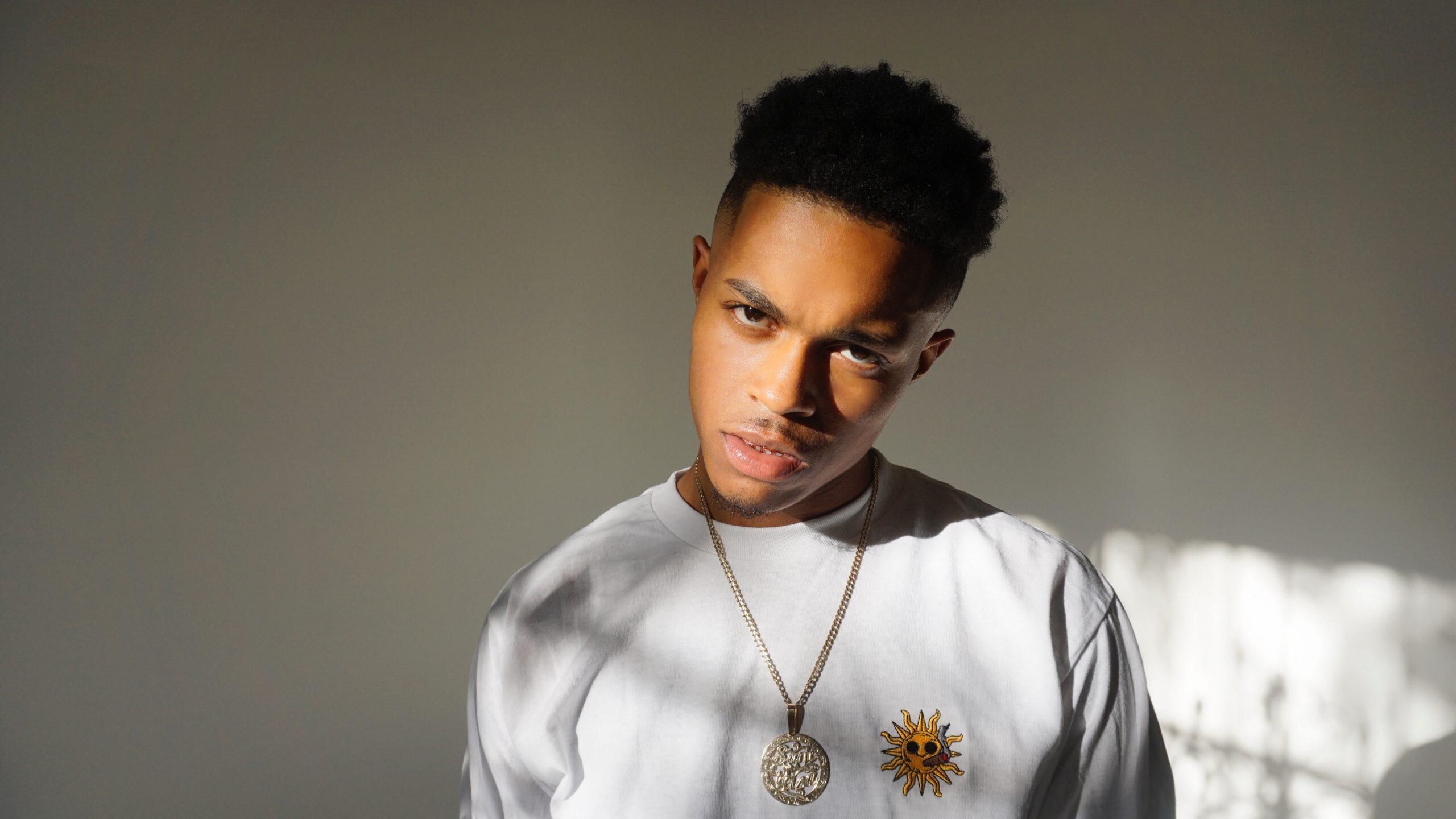 https://cdn.indiemusicreviews.net/images/hot-hardcore-and-hard-hitting-hip-hop-and-new-age-voice-rising-artist-sambo-set-to-soar.jpg