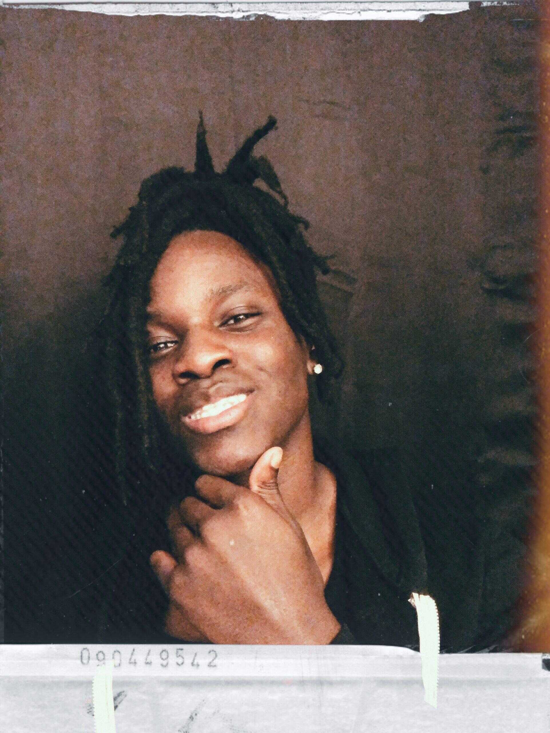 https://cdn.indiemusicreviews.net/images/independent-artist-on-his-way-to-becoming-a-sensation.jpg