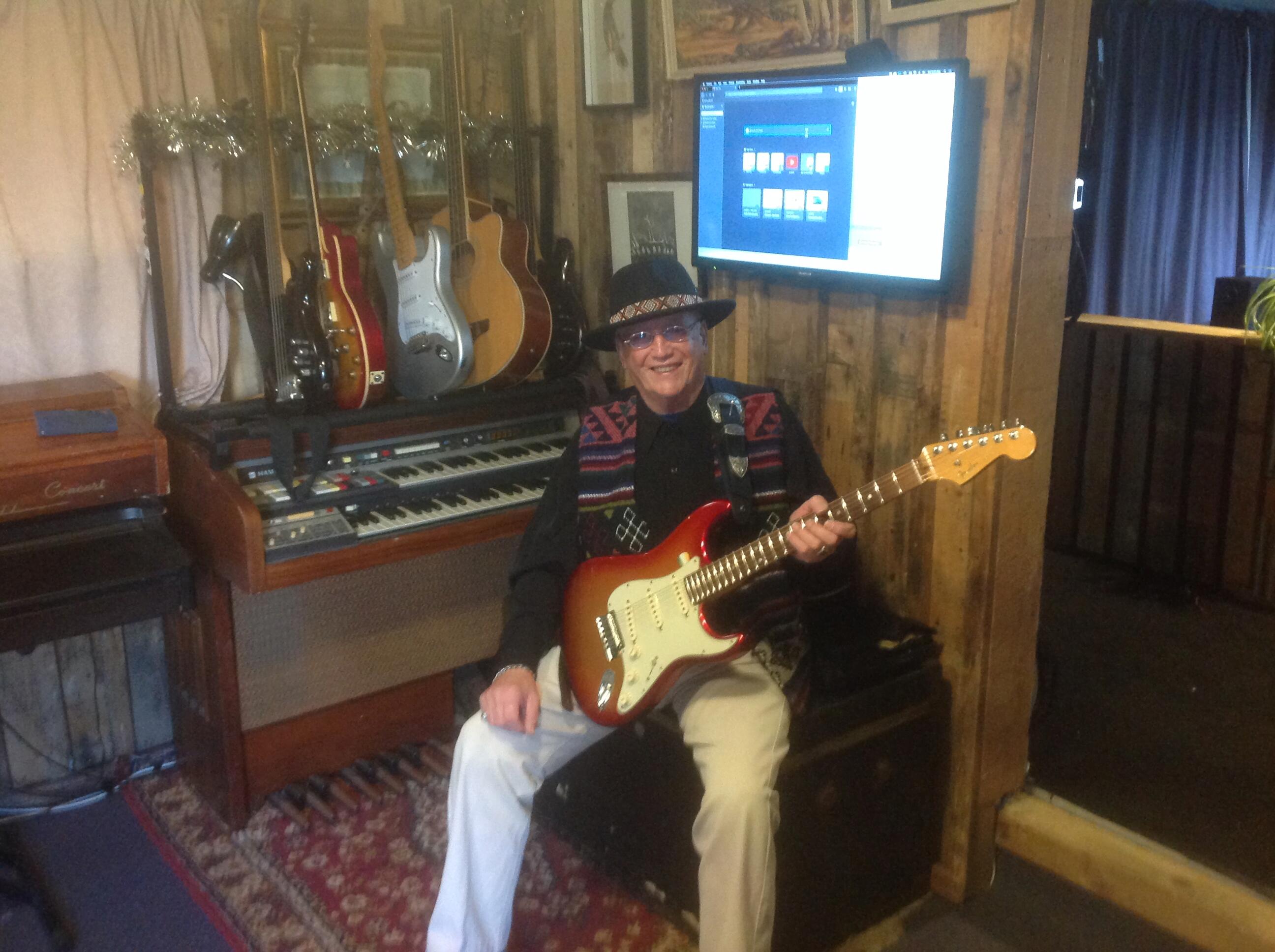 https://cdn.indiemusicreviews.net/images/infusing-country-music-with-sensory-and-soul-stirring-song-writing-eclectic-artist-travis-t-ford-set-to-grace-listeners-with-new-album.jpg