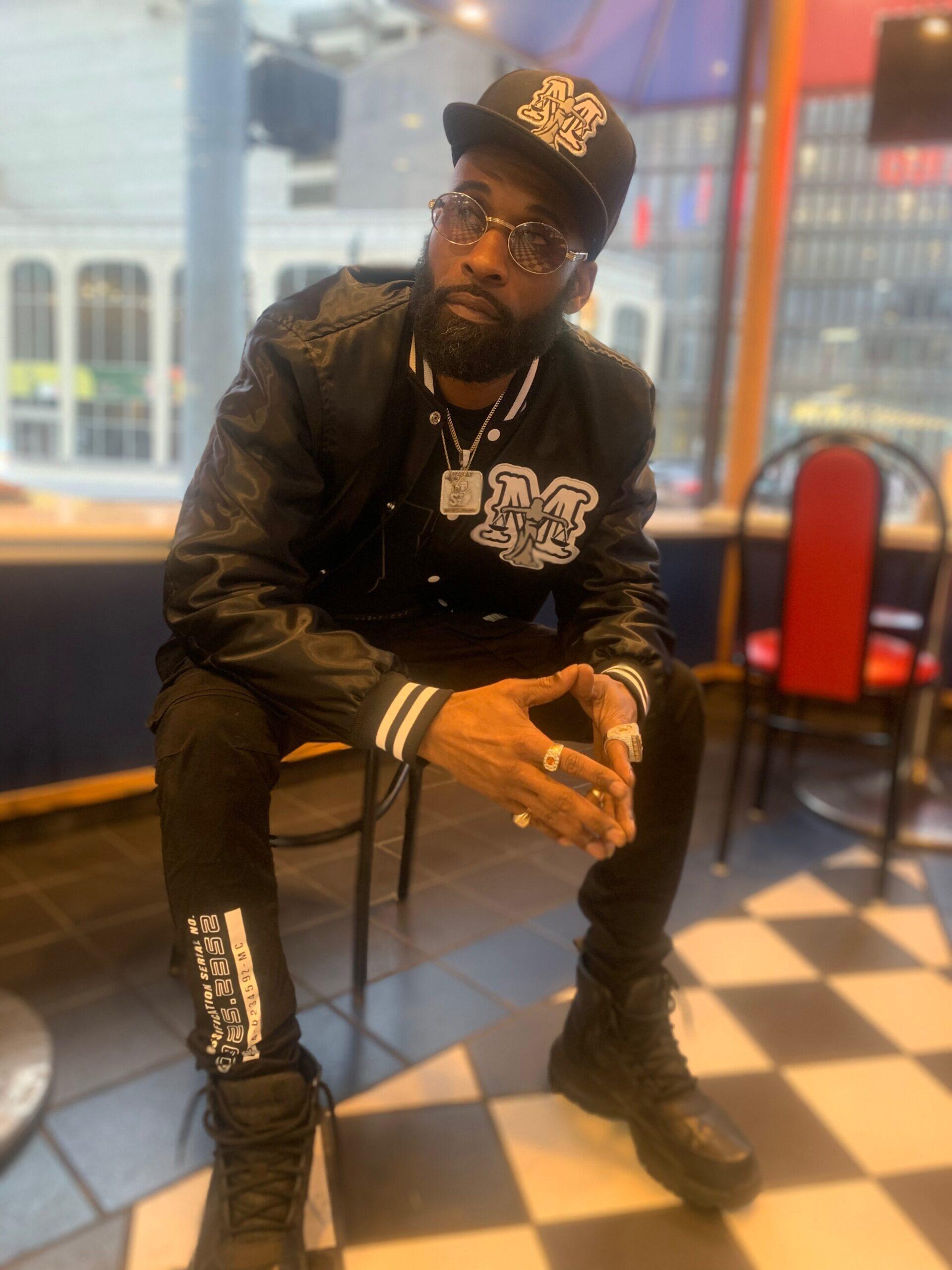 https://cdn.indiemusicreviews.net/images/introducing-a-bold-and-magnetizing-new-voice-in-hip-hop-alias-the-ghost-stuns-audiences-with-eclectic-style.jpg