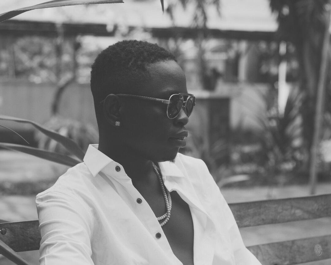 https://cdn.indiemusicreviews.net/images/introducing-enriching-and-melodic-afrobeat-music-beyond-borders-nigerian-sensation-tofs-wins-hearts-with-new-releases.jpg