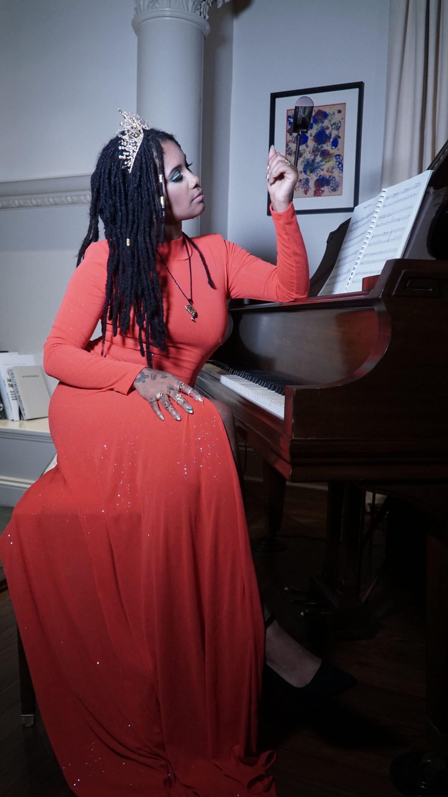 https://cdn.indiemusicreviews.net/images/introducing-the-next-big-name-in-the-hip-hop-industry-mone-symone-is-set-to-take-the-world-by-storm-with-her-new-release.jpg