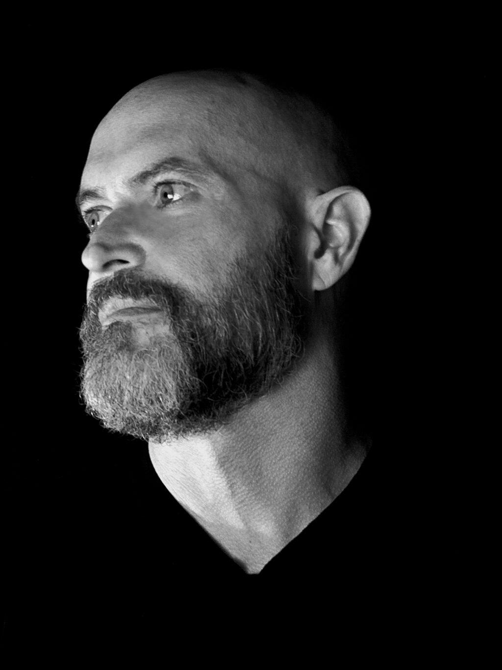 https://cdn.indiemusicreviews.net/images/james-raftery-everything.jpg