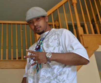 https://cdn.indiemusicreviews.net/images/lamar-anthem-next-to-me.png