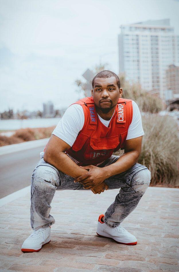 https://cdn.indiemusicreviews.net/images/lay-b-puts-down-mellow-mixed-genre-rap-tracks.jpg