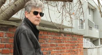 https://cdn.indiemusicreviews.net/images/loving-and-laughing-with-wayne-martin.jpg