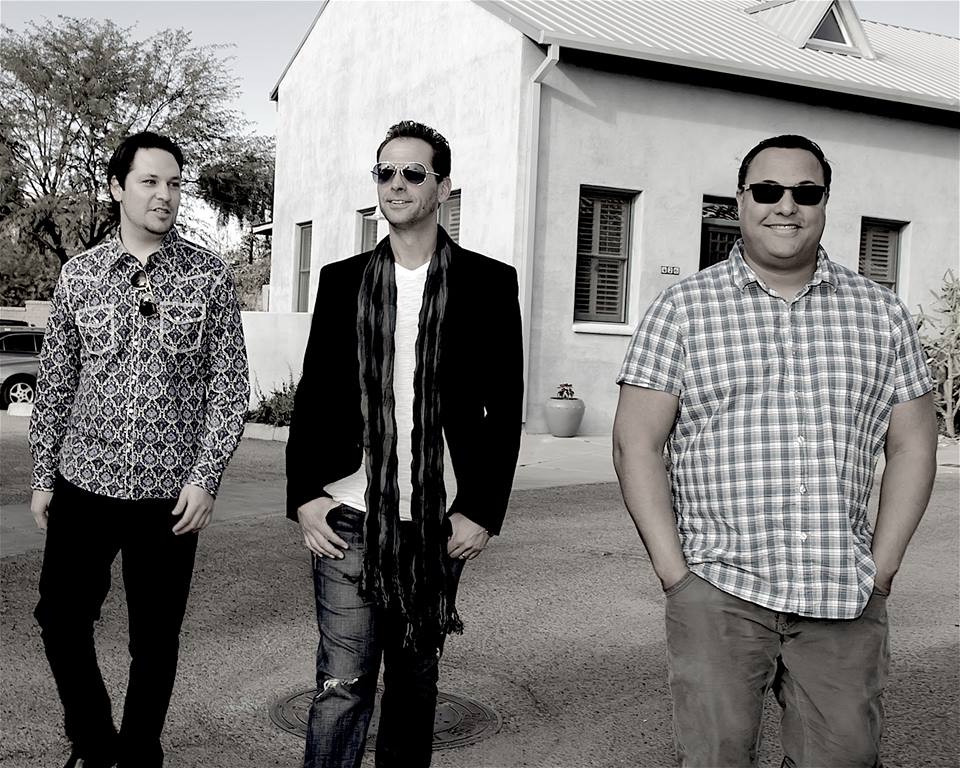 https://cdn.indiemusicreviews.net/images/mason-midnight-road.jpg