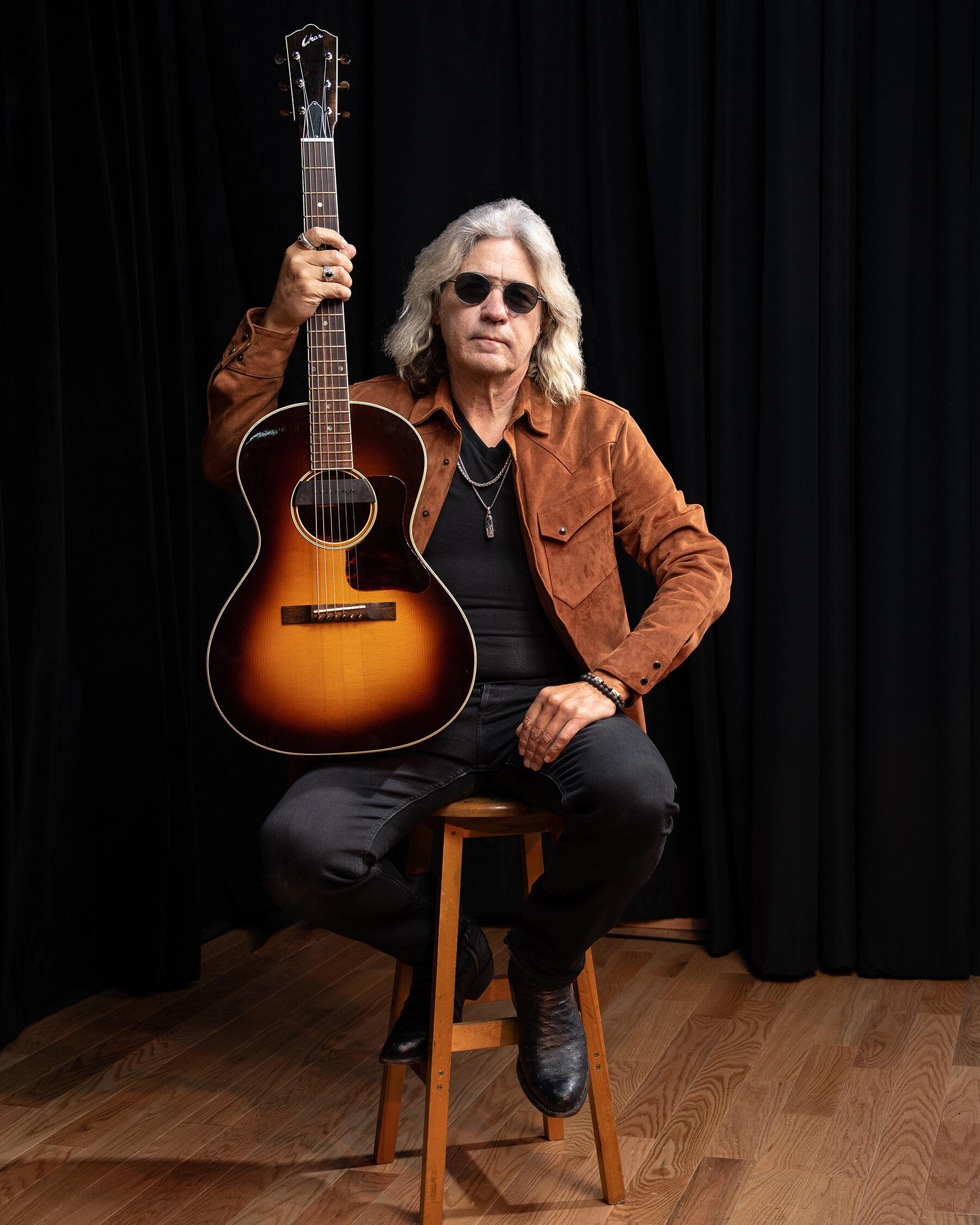 https://cdn.indiemusicreviews.net/images/masterful-storytelling-and-stirring-instrumentation-dean-mueller-marks-stunning-americana-debut.jpg