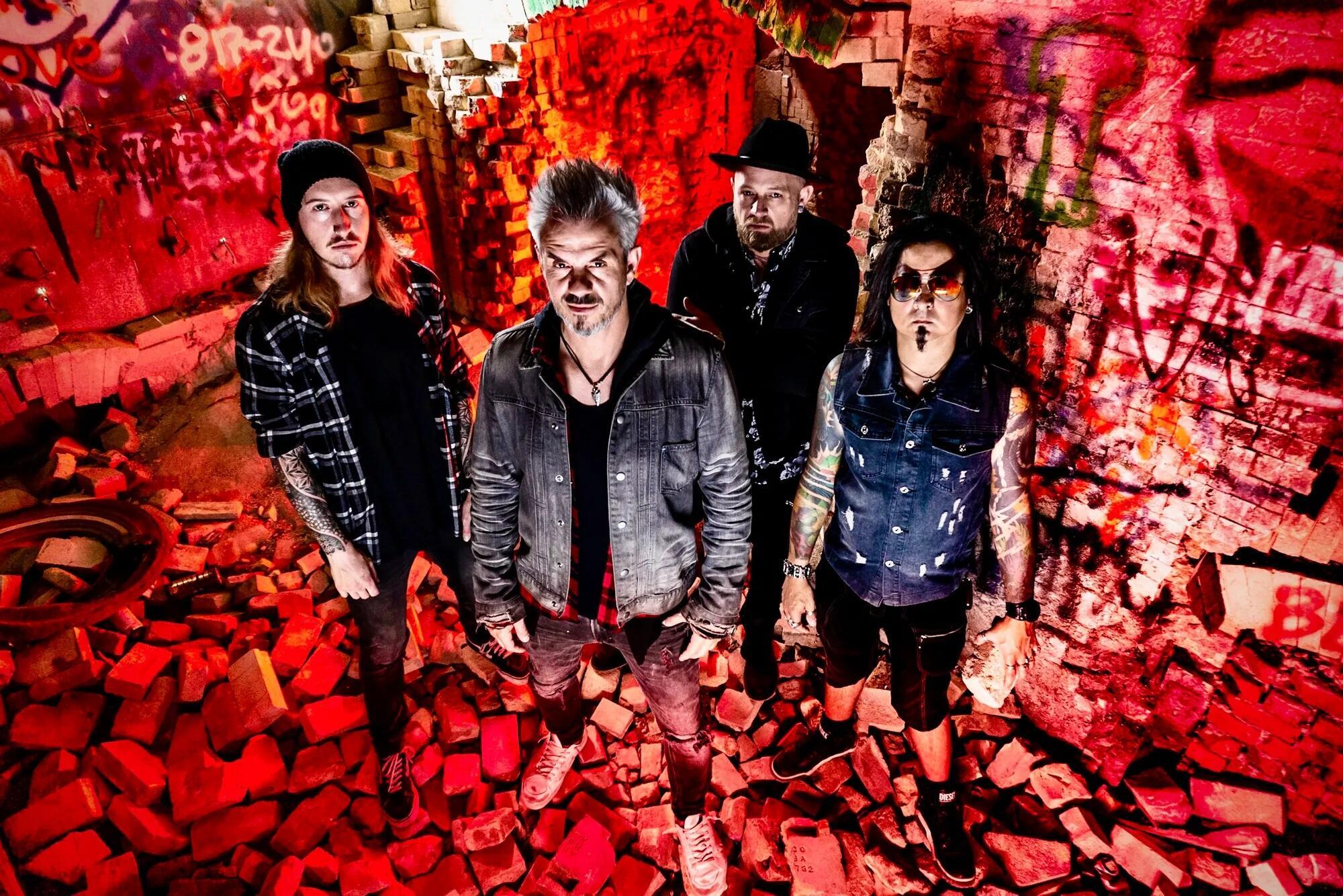 https://cdn.indiemusicreviews.net/images/messer-share-empowering-new-single-unfvckwitable.jpg