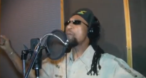 https://cdn.indiemusicreviews.net/images/monty-montgomery-the-freak-in-me.png