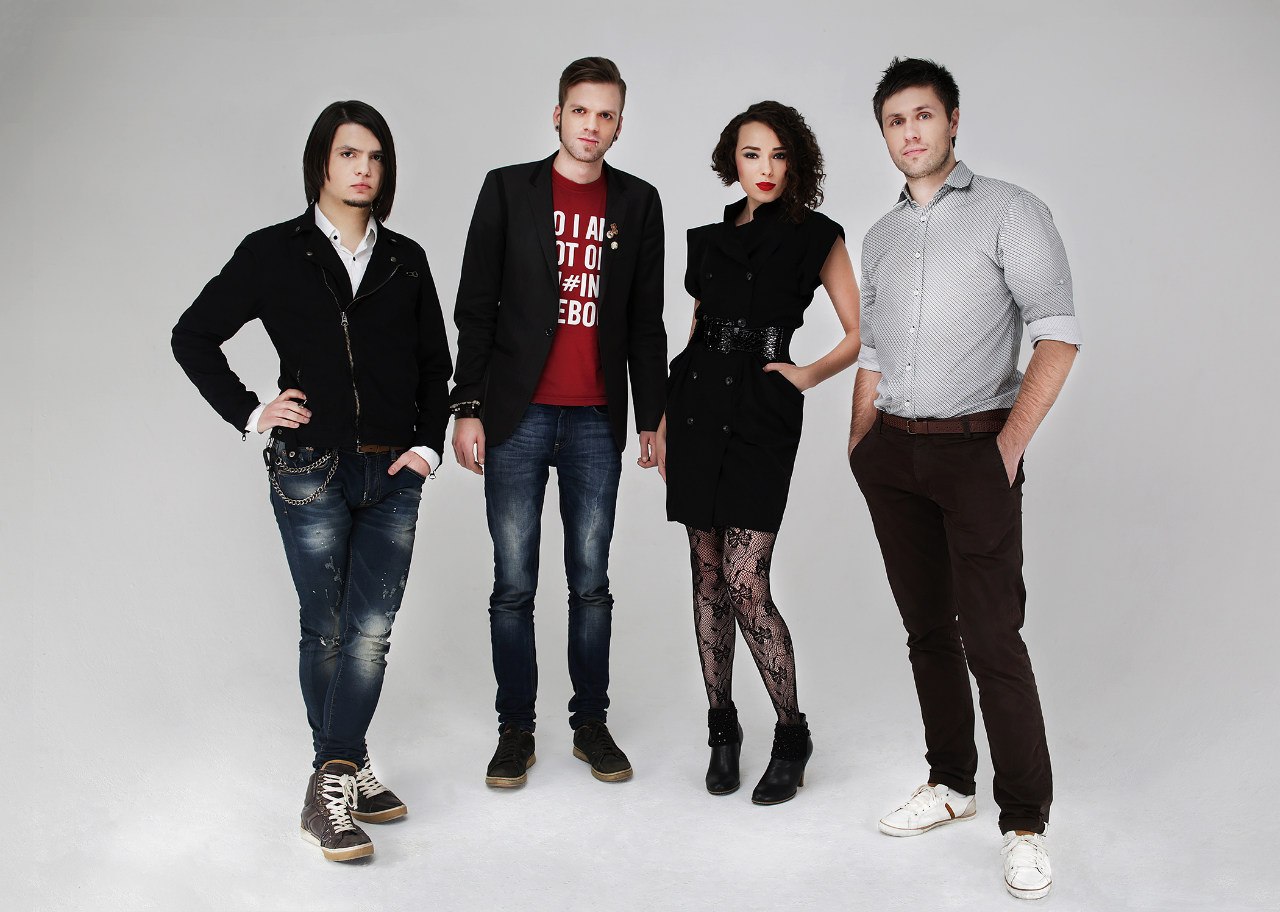 https://cdn.indiemusicreviews.net/images/new-sexy-russian-rock-band-the-gnine.jpg