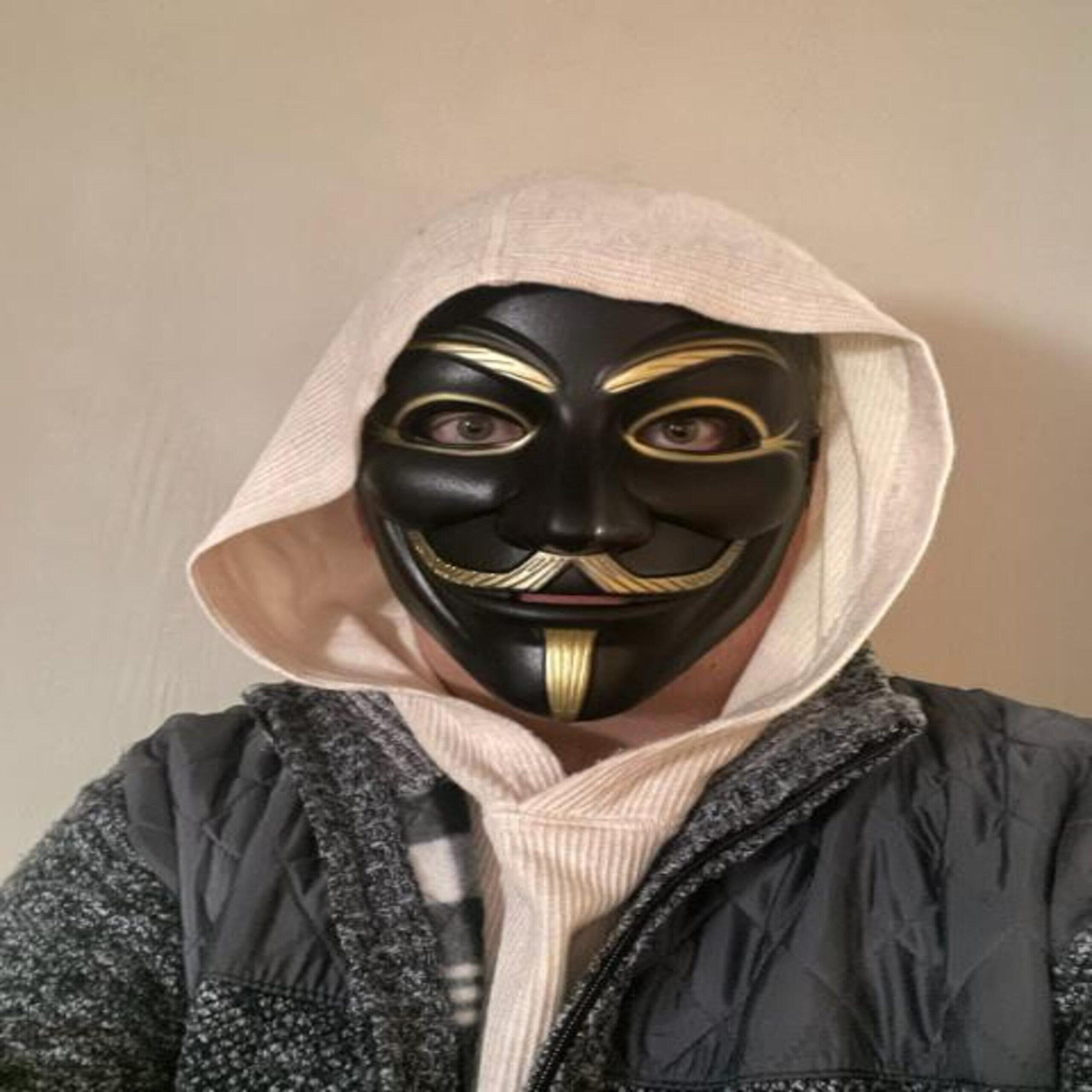 https://cdn.indiemusicreviews.net/images/nikolayevich-bey-unveiling-the-new-sonic-visionary-with-unmatched-musical-style.jpg