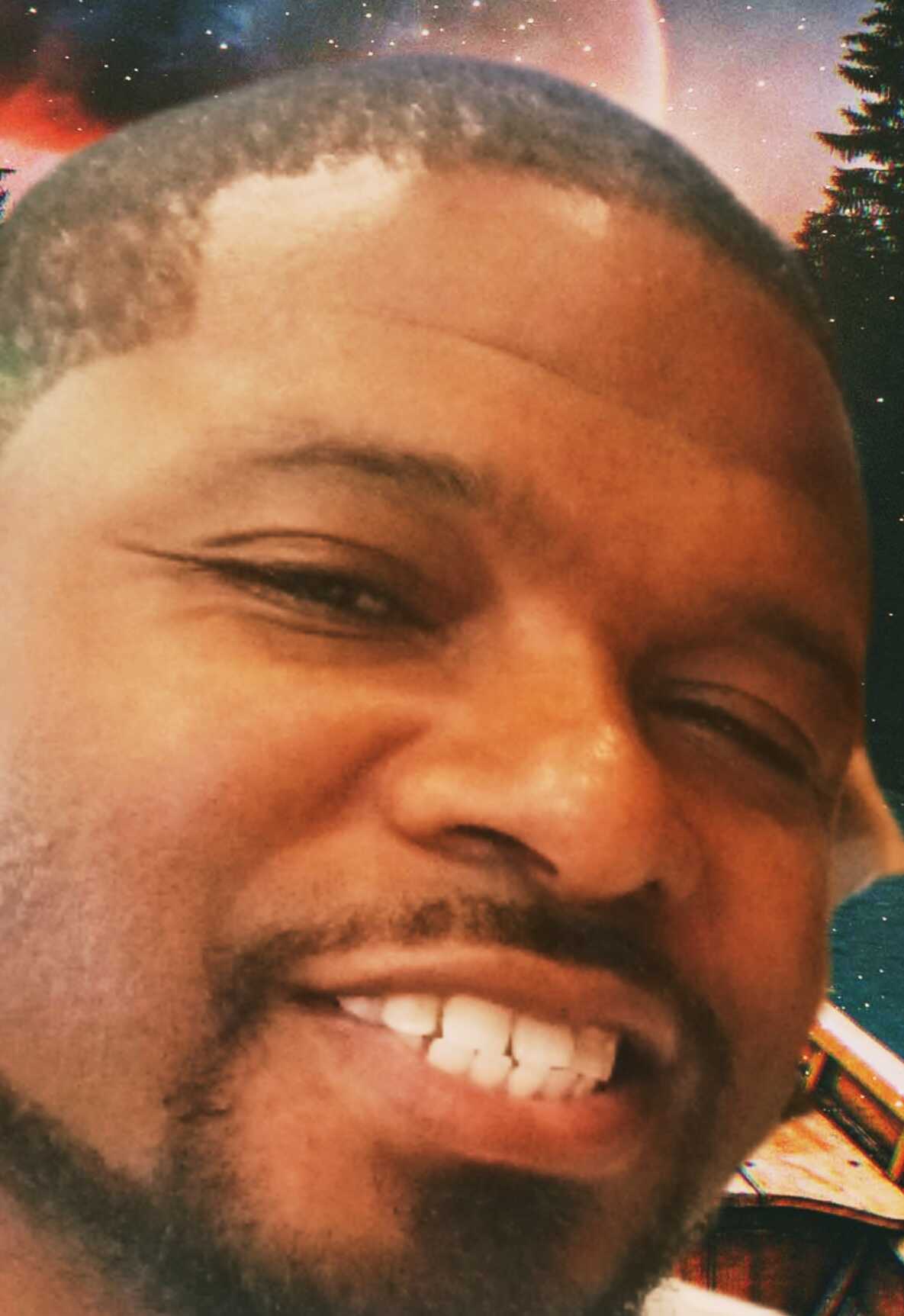 https://cdn.indiemusicreviews.net/images/passionate-and-deep-hip-hop-and-rap-music-sacrifice-muzik-creates-inspiring-musical-melodies-that-stem-from-personal-turmoil.png