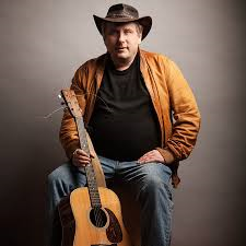 https://cdn.indiemusicreviews.net/images/paul-kloschinsky-better-late-than-never.png