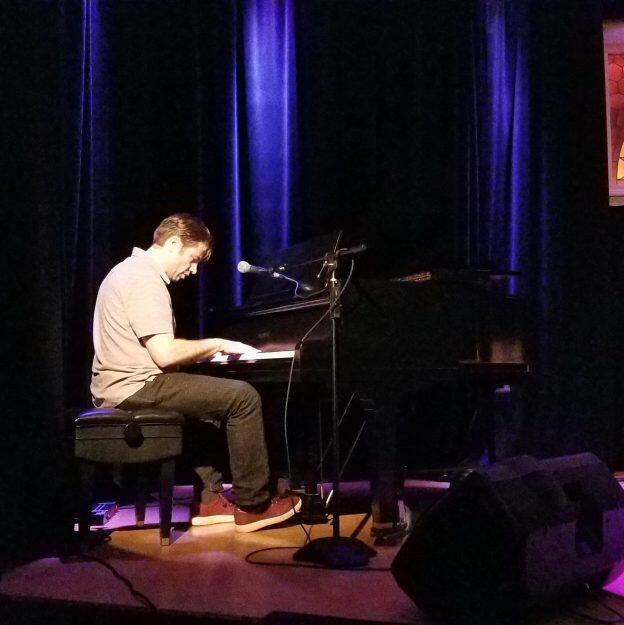 https://cdn.indiemusicreviews.net/images/paul-robert-mashler-excites-audiences-with-original-piano-compositions.jpg