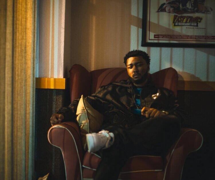 https://cdn.indiemusicreviews.net/images/playing-both-sides-by-dom-rivers-feat-demon-marcus.jpg