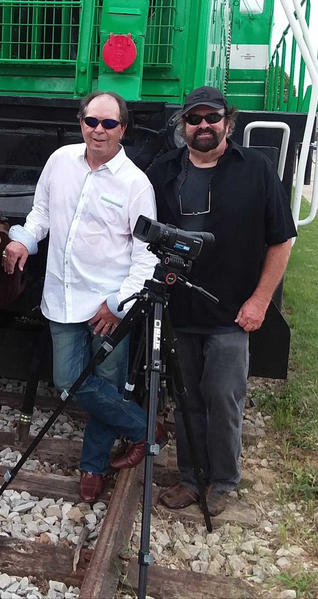 https://cdn.indiemusicreviews.net/images/producer-neal-james-and-singer-songwriter-bill-hicks-drop-a-new-blues-single-and-video-of-the-song-im-watchin-you-2.jpg