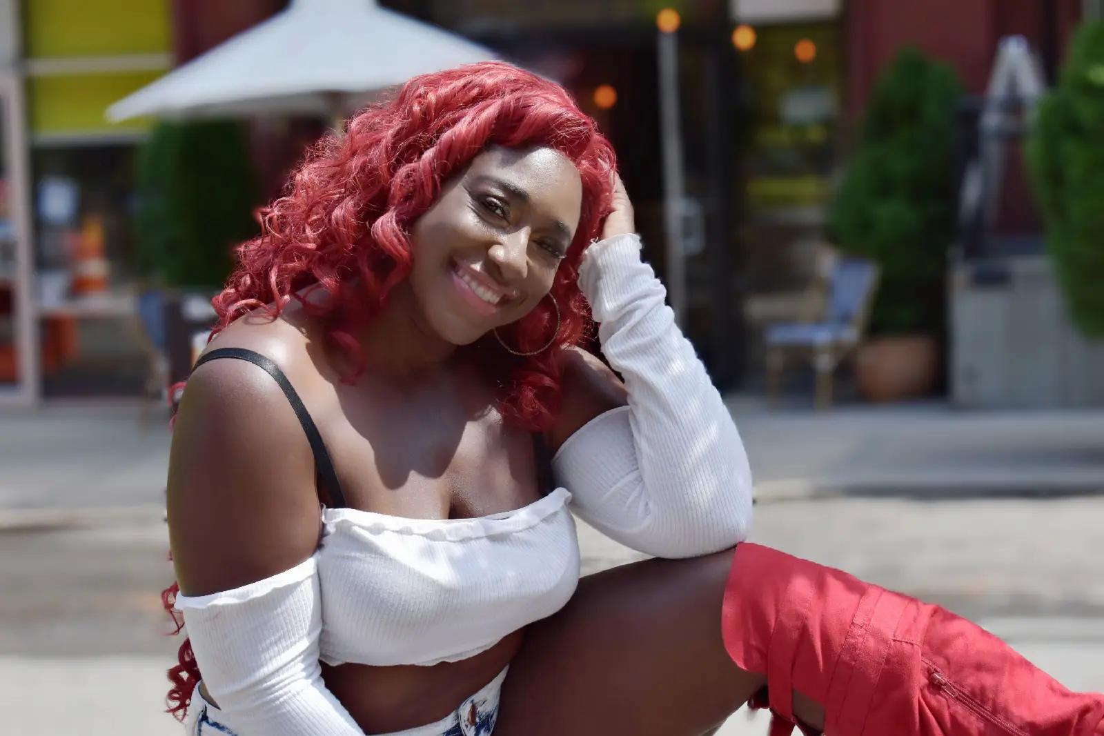 https://cdn.indiemusicreviews.net/images/rb-songstress-and-powerhouse-rapper-rozetta-marie-makes-waves-with-geminii-juice.jpg